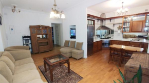 One bedroom 4 BGrinchenko str Maidan, Kiev